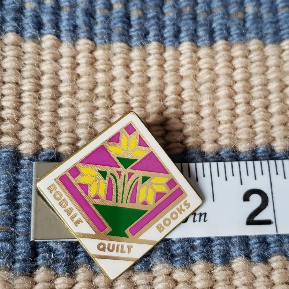 Vintage Quilting Sewing Pins Lot